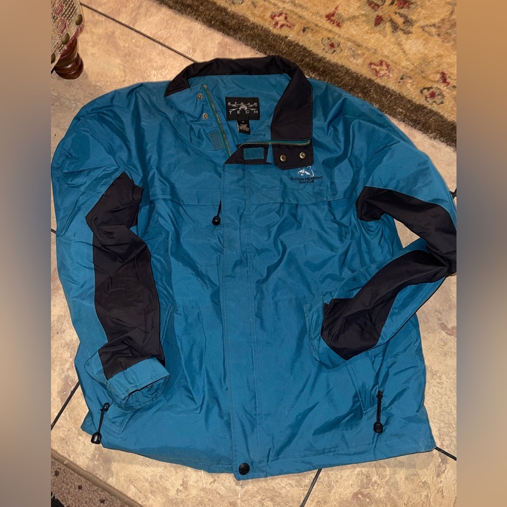 Men’s lightweight teal storm tech jacket, size, XL
